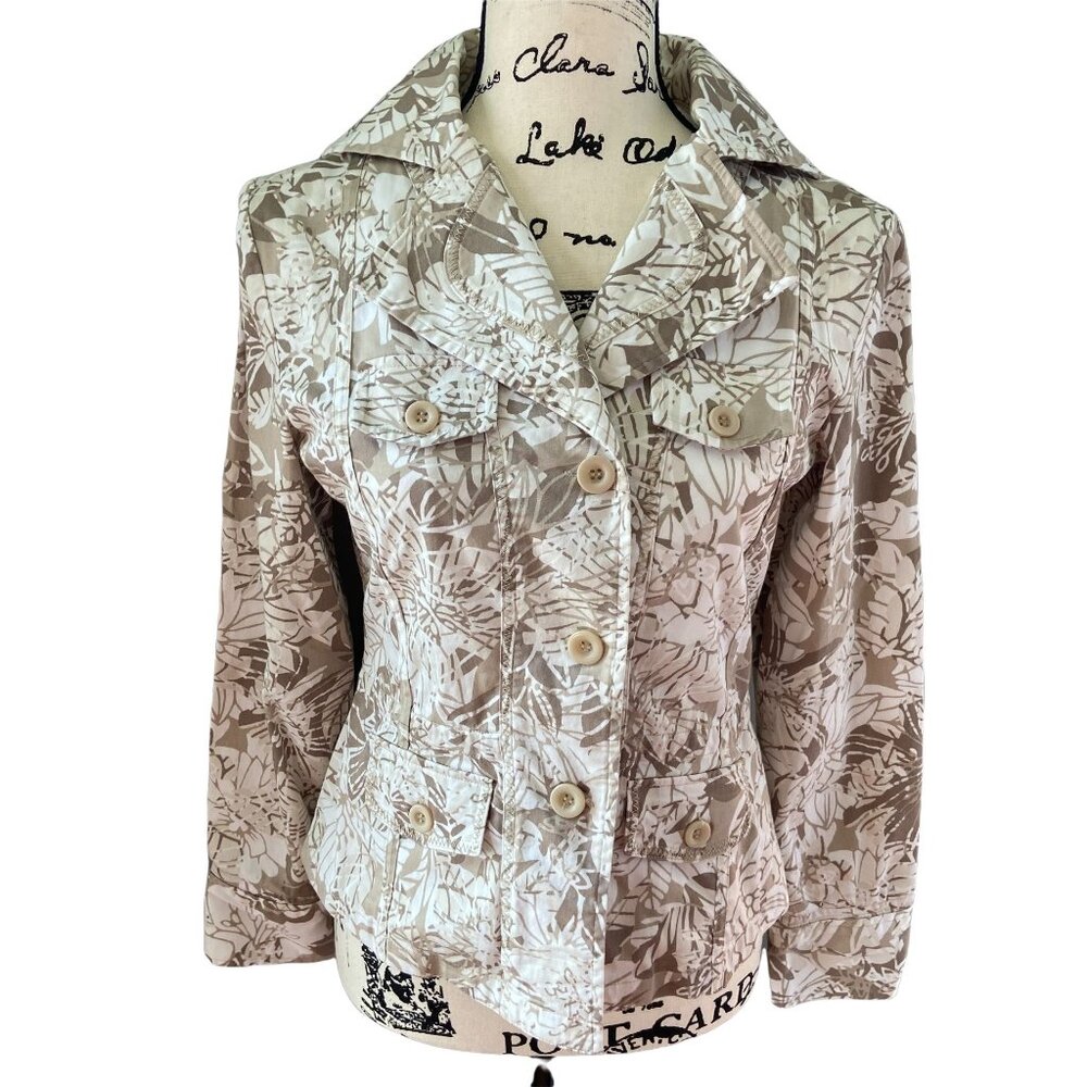 Chico's Women's Jacket Size 0 US Small 4 Leaf Pattern Taupe Brown Stretch Cotton